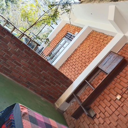 Apurvi Homestay 埃拉 外观 照片